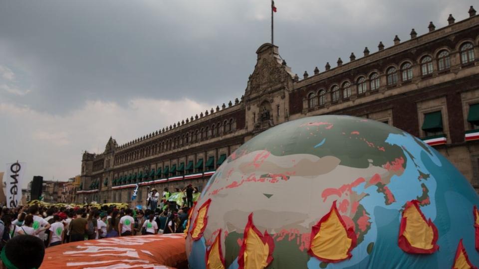 #FridaysForFuture: jóvenes llaman a protestar contra Pemex en Palacio Nacional