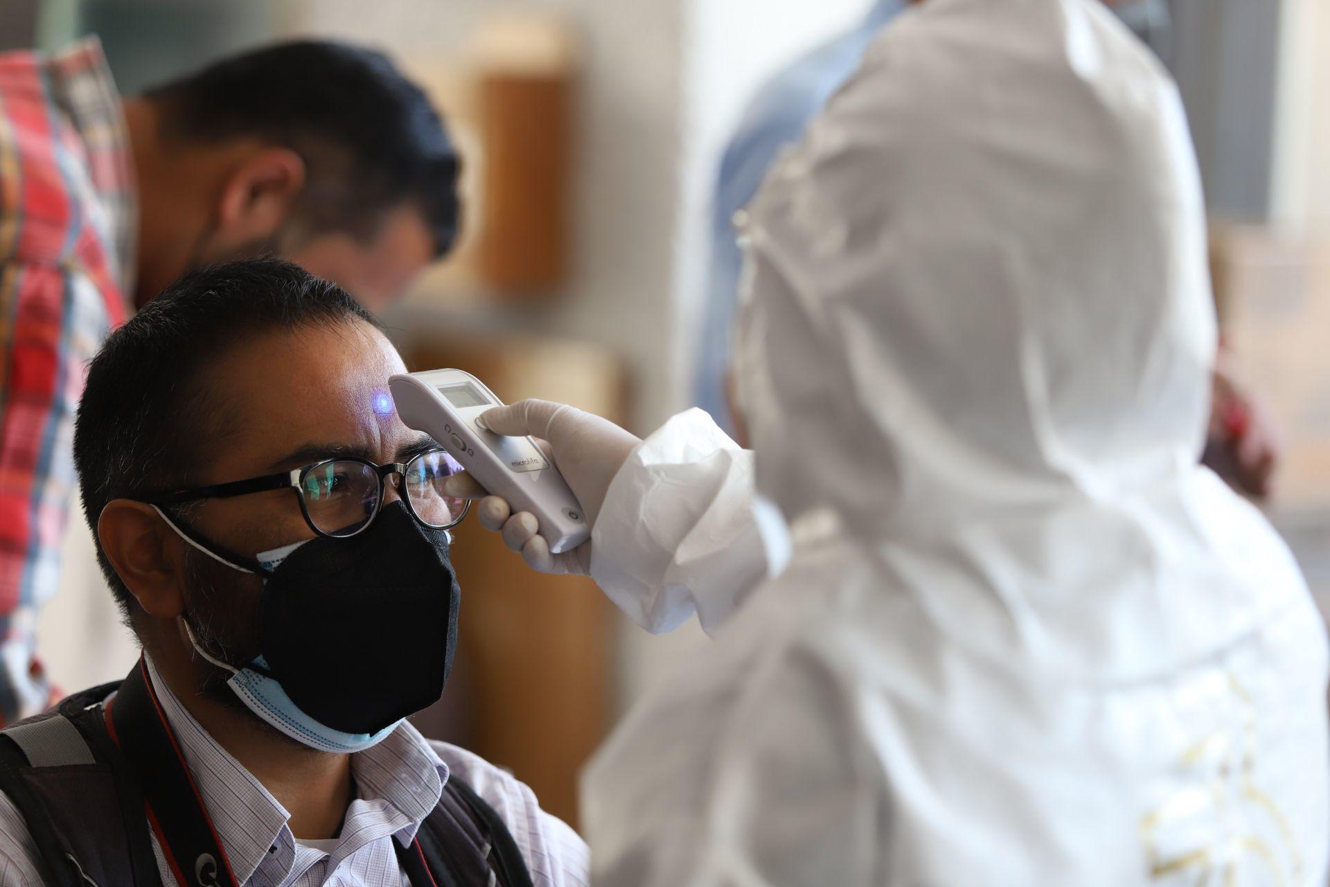 México suma 2 mil 936 casos de COVID y 101 fallecimientos