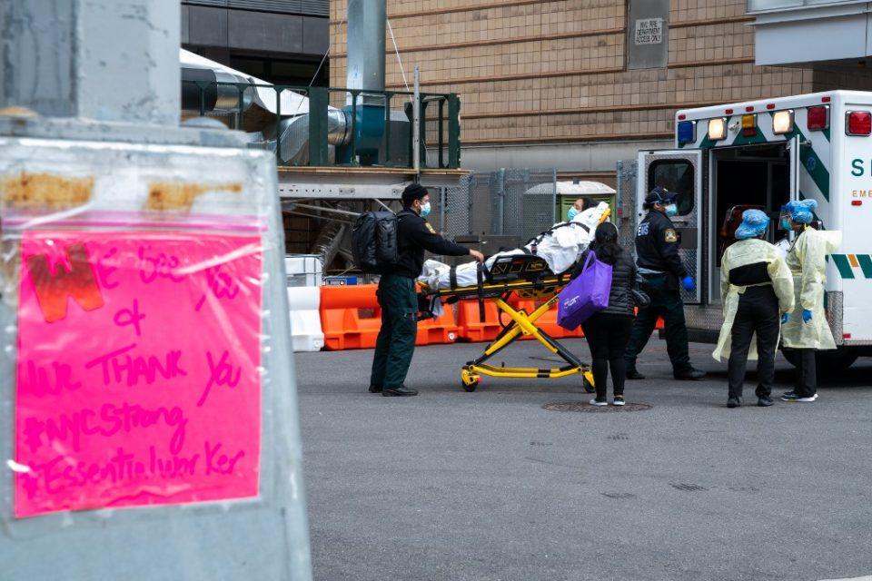 Van 181 mexicanos muertos por COVID-19 en EU; no se han repatriado restos: SRE