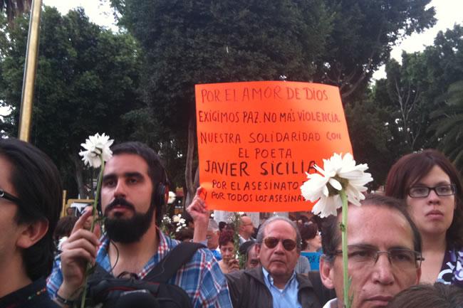 Por amor de Dios, exigimos paz: La marcha en Puebla