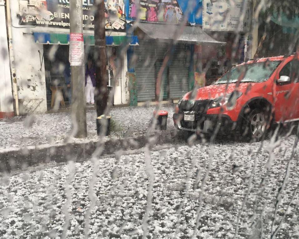 Mira videos y fotos del miércoles de granizo en la CDMX