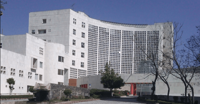 Pacientes de hospitales al sur de CDMX, sin información sobre seguridad de inmuebles tras sismo