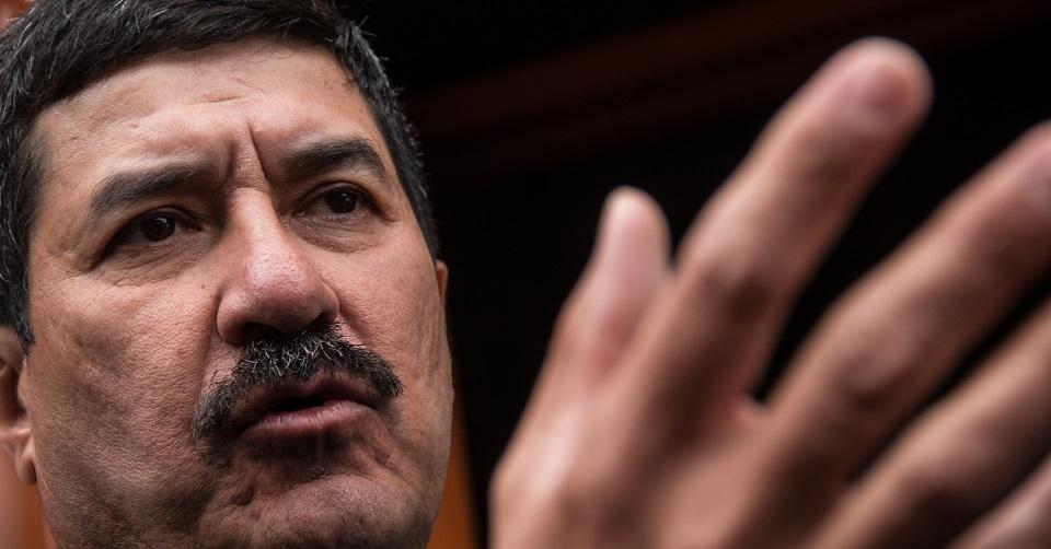 La democracia necesita contrapesos, dice grupo a favor de órganos autónomos y el federalismo