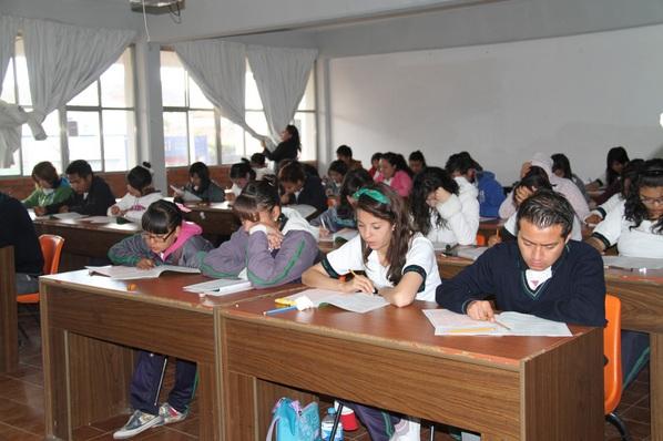 Por amenazas, gobierno suspende evaluación Planea en escuelas de Michoacán