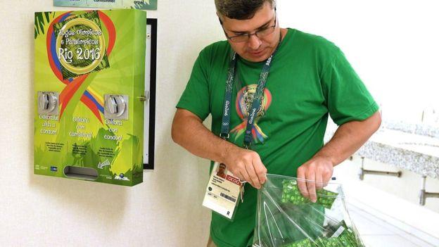 450 mil preservativos, pero ¿cuánto sexo hay entre los atletas olímpicos de Río 2016?