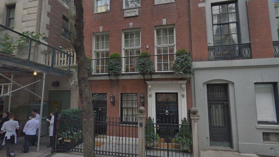 La mujer que se quedó encerrada en el ascensor de un millonario de Nueva York todo un fin de semana