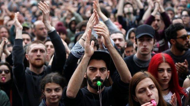 Georgia: el país europeo en el que la música electrónica se convirtió en el símbolo de una revolución política y social