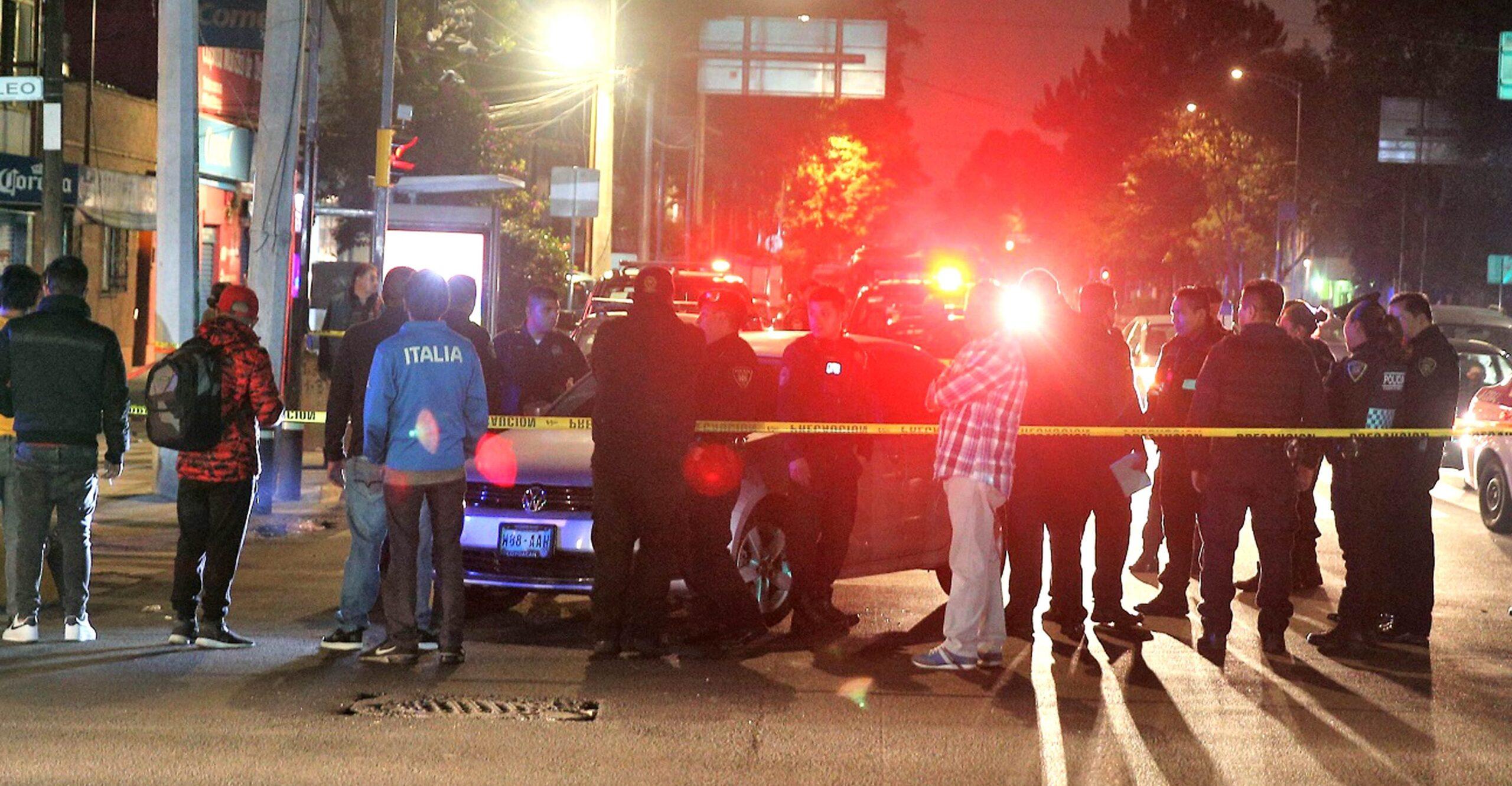 Asesinan a seis personas y hieren a dos, entre ellos una niña, en ataque a vecindad en la colonia Doctores