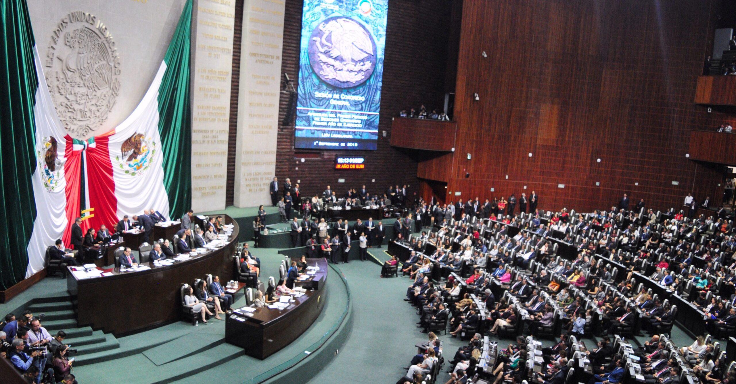 Oposición va contra superdelegados y comisiones presidenciales con acción de inconstitucionalidad