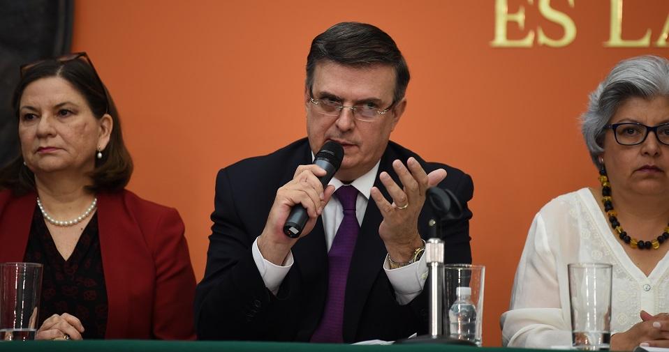No hay acuerdo: Tras reunión en Washington, EU mantiene amenaza de aranceles contra México