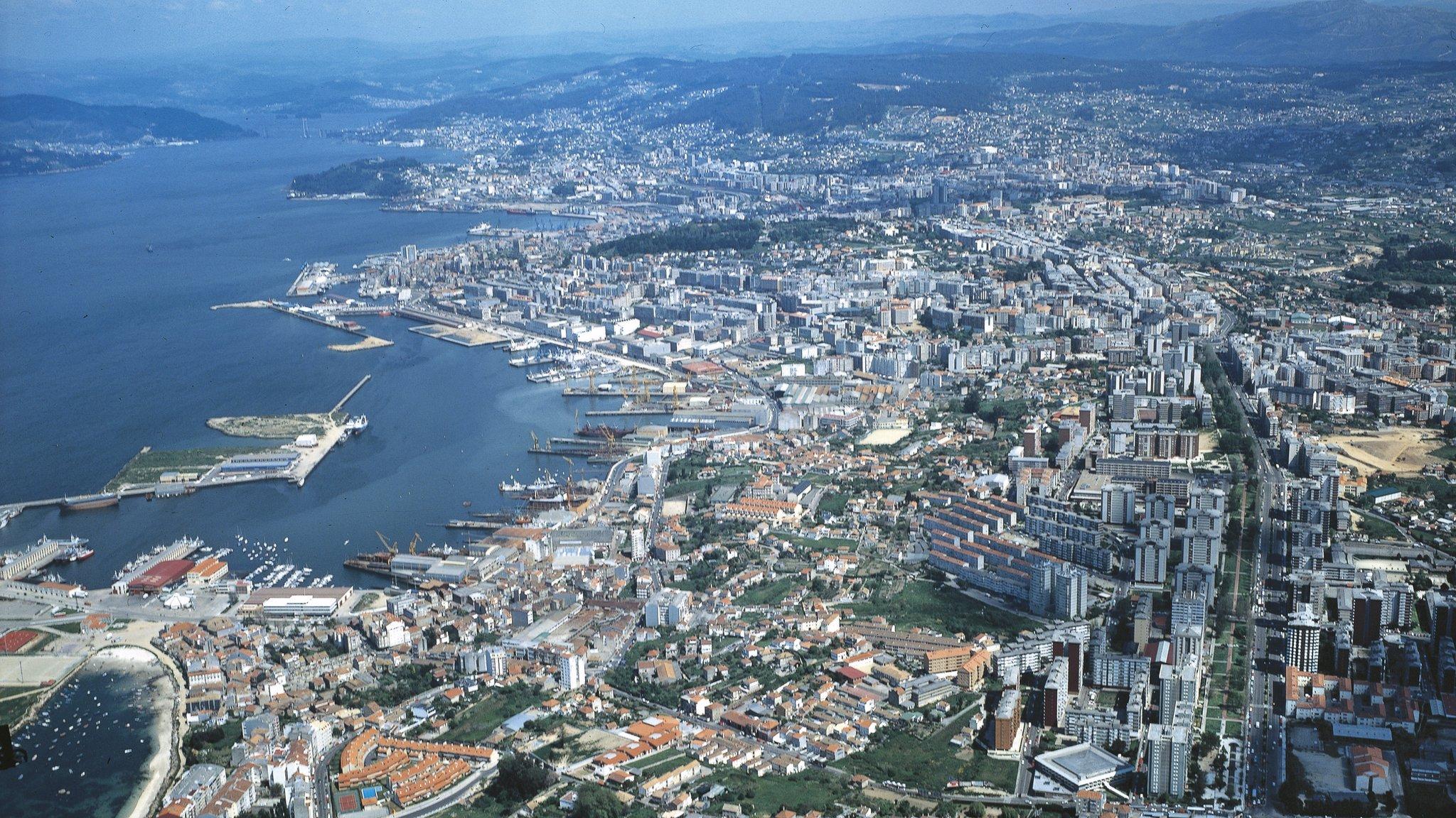 Más de 100 heridos en Vigo, España, tras desplome de una plataforma durante un concierto