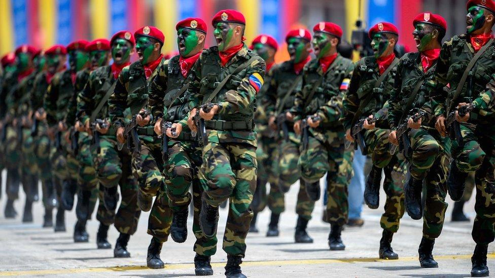 Detenciones, acusaciones de “traición y rebelión” y conspiraciones: ¿qué está pasando en el Ejército de Venezuela?