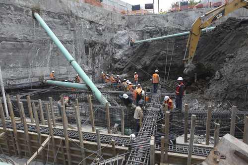 Casi el 80% de las construcciones en México se realizan sin permisos: BM