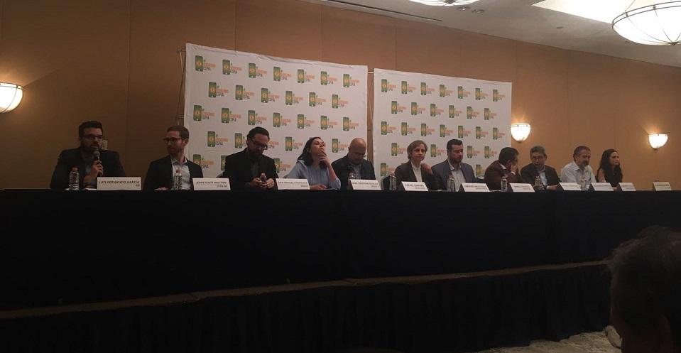 Denuncian ante PGR el espionaje a periodistas y activistas mexicanos