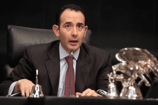 Senado da luz verde a la reforma política del DF, pasa a los estados