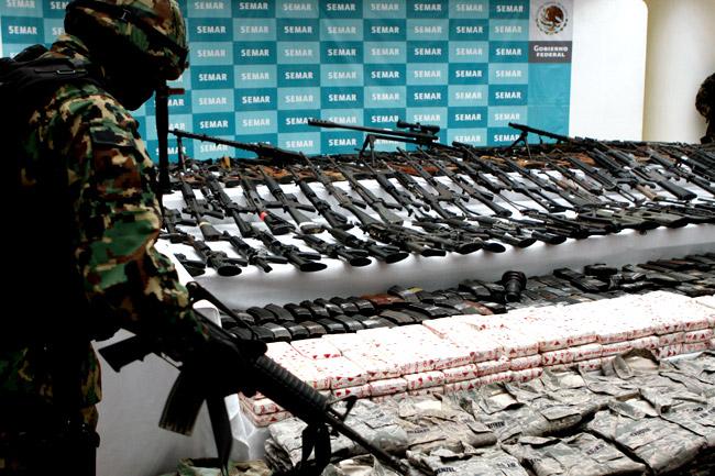 Zetas podrían desestabilizar elección de 2012: exagente CIA
