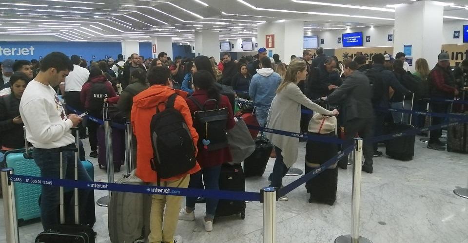 En esta temporada vacacional conoce tus derechos al viajar en avión