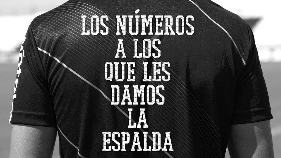 Día de la Mujer: “Números a los que les damos la espalda”, la impactante campaña del club Danubio de Uruguay que alerta sobre la desigualdad de género