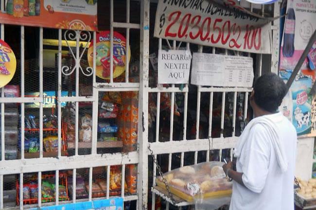 Guerrerenses se encierran <br>por miedo al narco