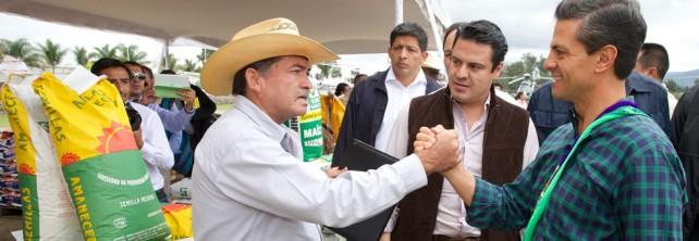 En el campo pasamos del asistencialismo a incentivar la productividad: Peña Nieto