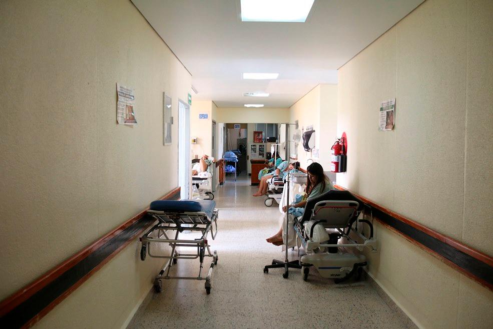 CNDH pide a Oaxaca reparar el daño a dos indígenas que tuvieron que parir en baños