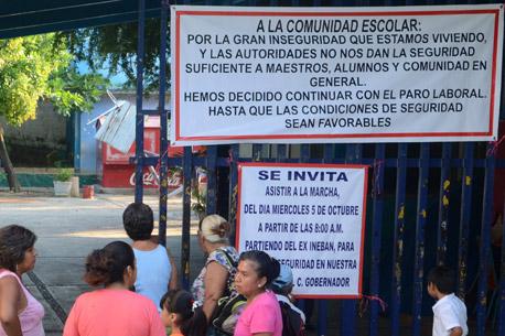 Escuelas paran labores en Acapulco por amenazas de extorsión