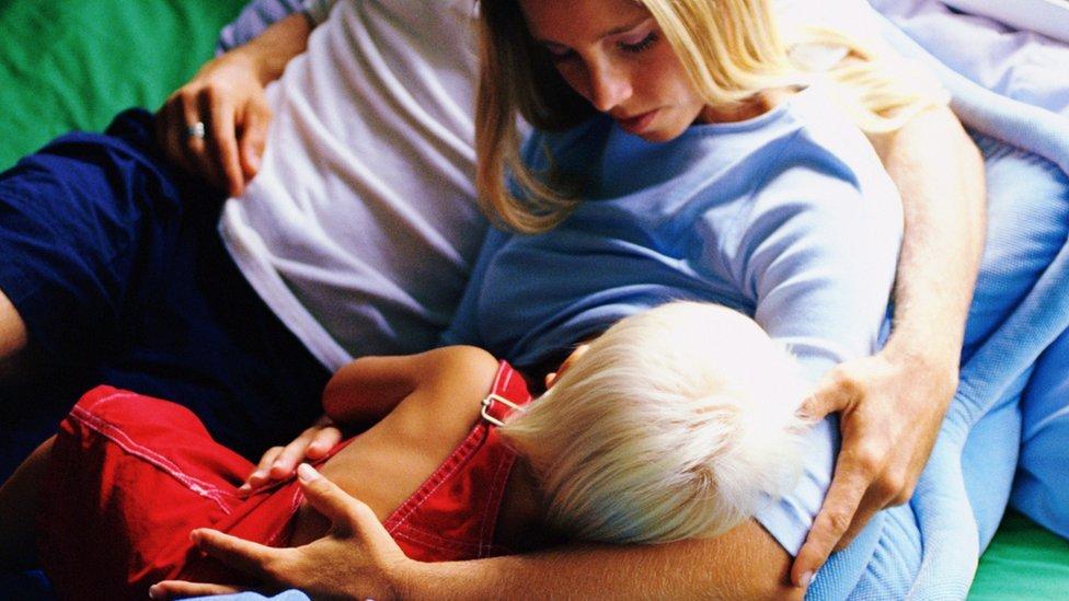 ¿Tiene algún beneficio amamantar a un niño hasta los cinco años?