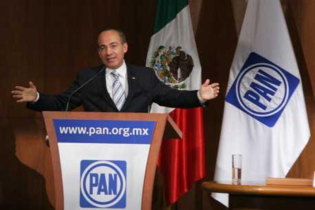 El PRI se prepara para enfrentar a Calderón como jefe del PAN en 2012