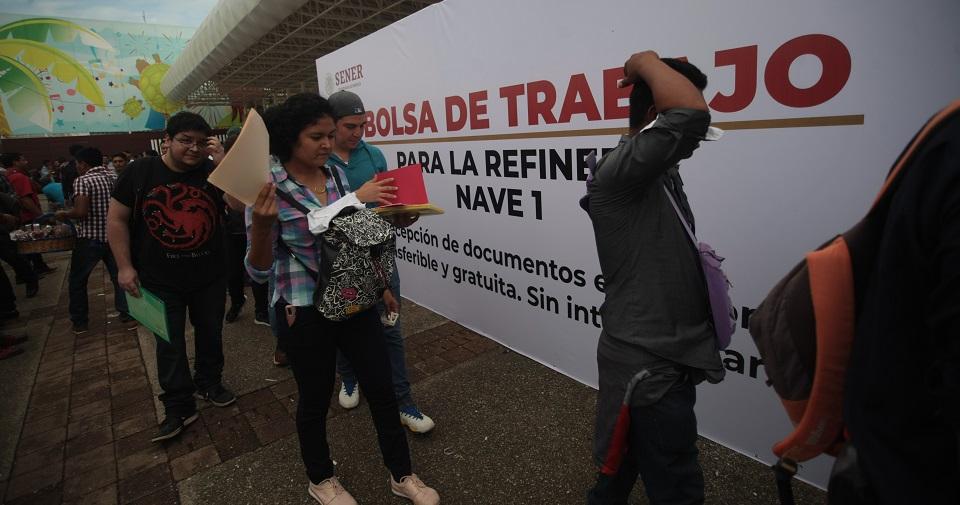 En lo que va del año se han creado 342 mil 645 empleos, 46% menos que en 2018