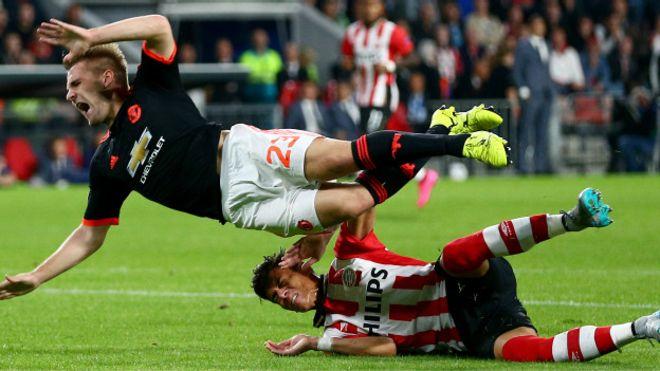 La cara y cruz del mexicano Héctor Moreno que enfureció al futbol inglés