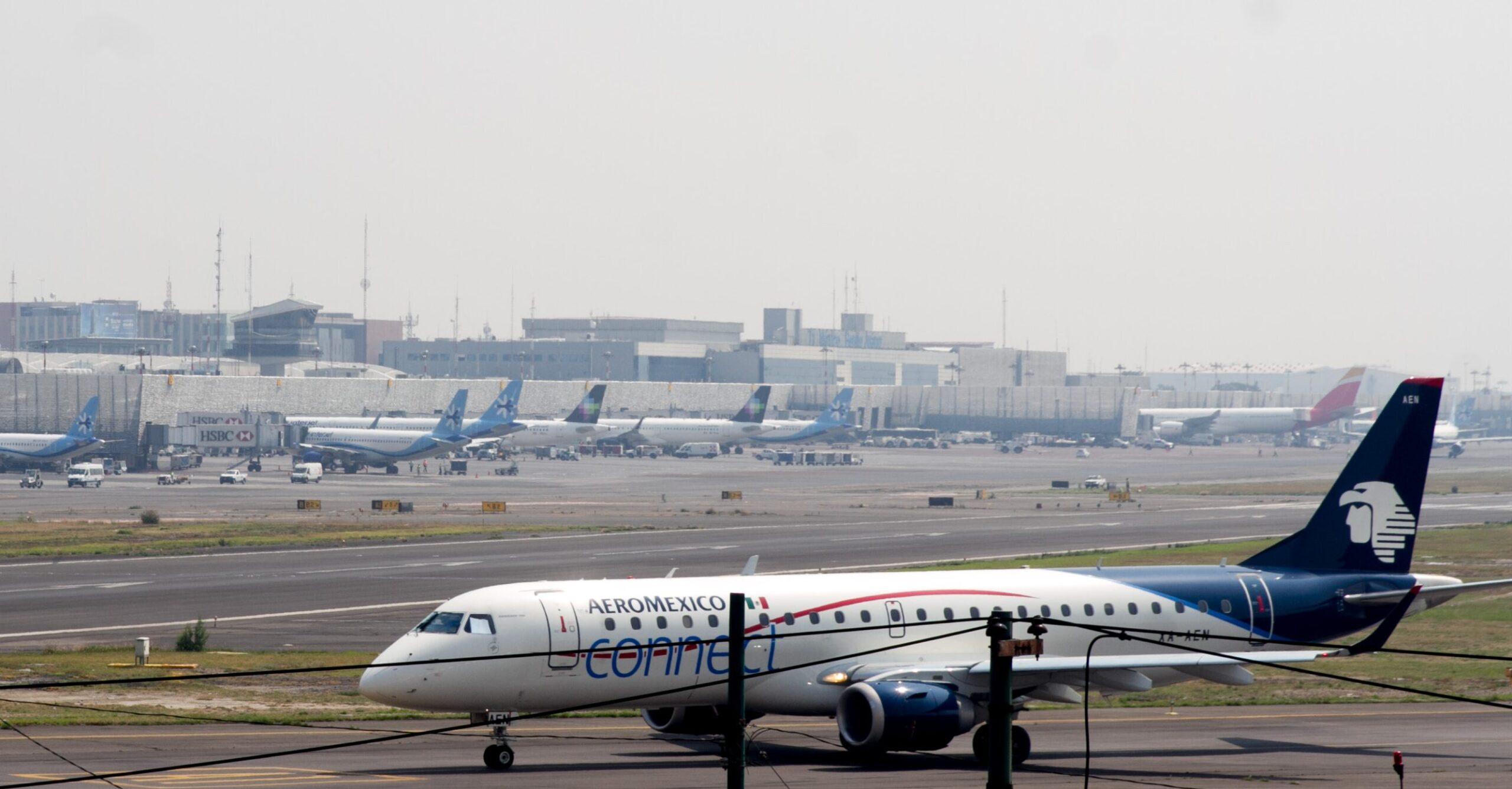 A un mes de la consulta de AMLO, 42% de los mexicanos apoya aeropuerto en Texcoco