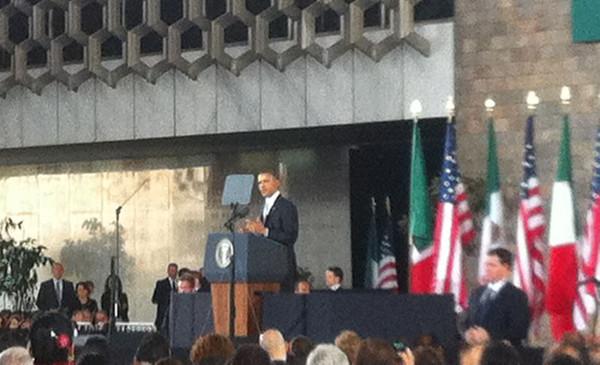 Obama le habla a “la raza de bronce” en Antropología (en inglés)