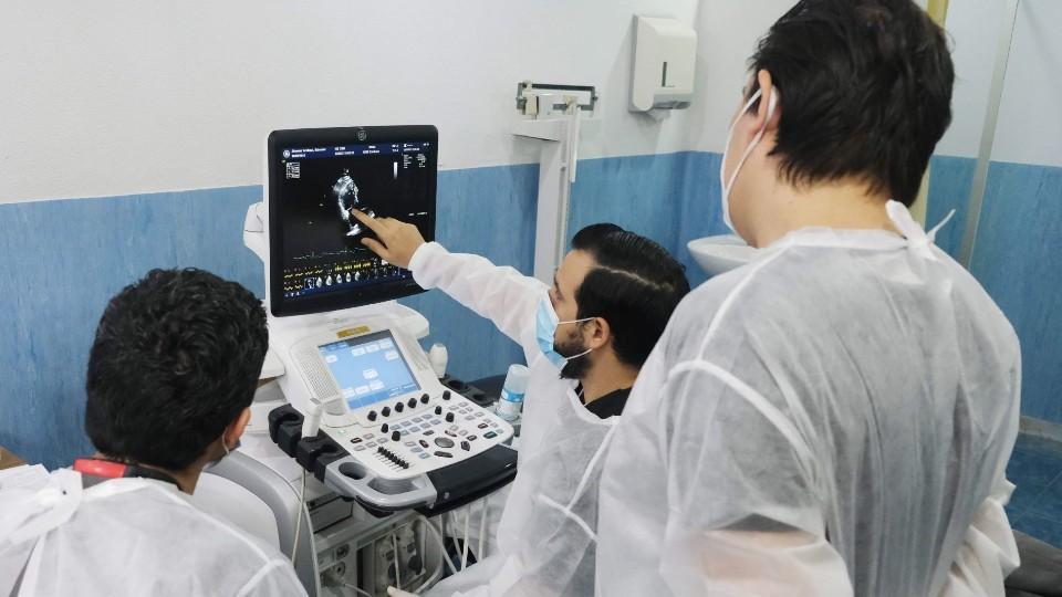 Se registran 10 mil 920 médicos especialistas para una plaza, pero el 57% no asiste a cita de reclutamiento