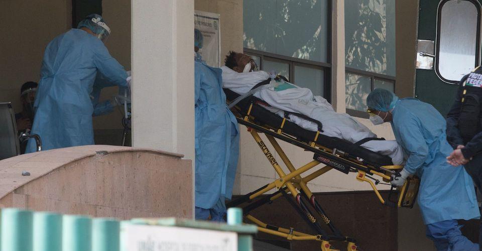 México registra 1006 muertes más por COVID y supera las 182 mil defunciones