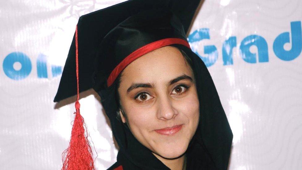 Por qué a mis padres les aconsejaron que me intercambiaran por un bebé varón