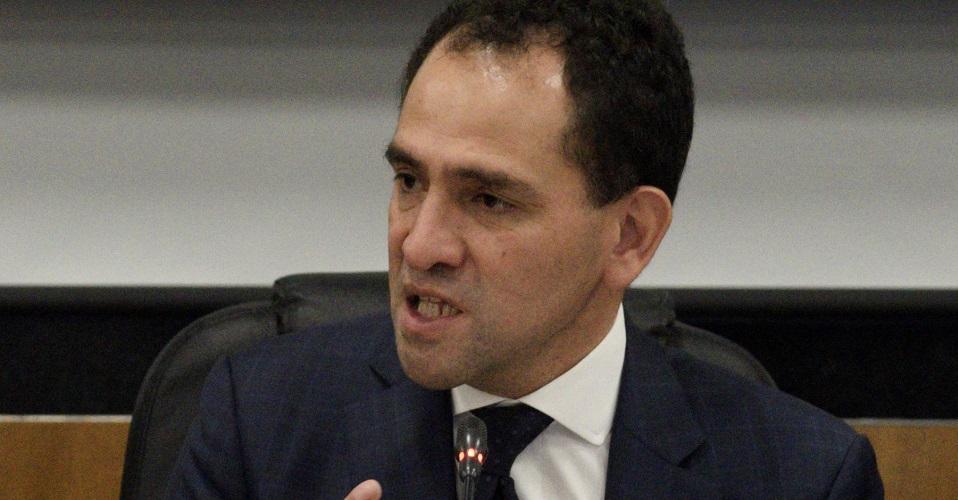 Lanza gobierno plan para enfrentar desaceleración y dar un ‘empujoncito’ a la economía