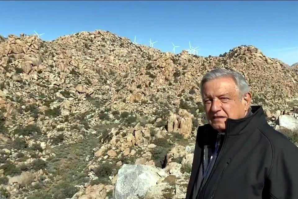 “Afectan el paisaje natural”: AMLO critica ventiladores para generar energía eólica