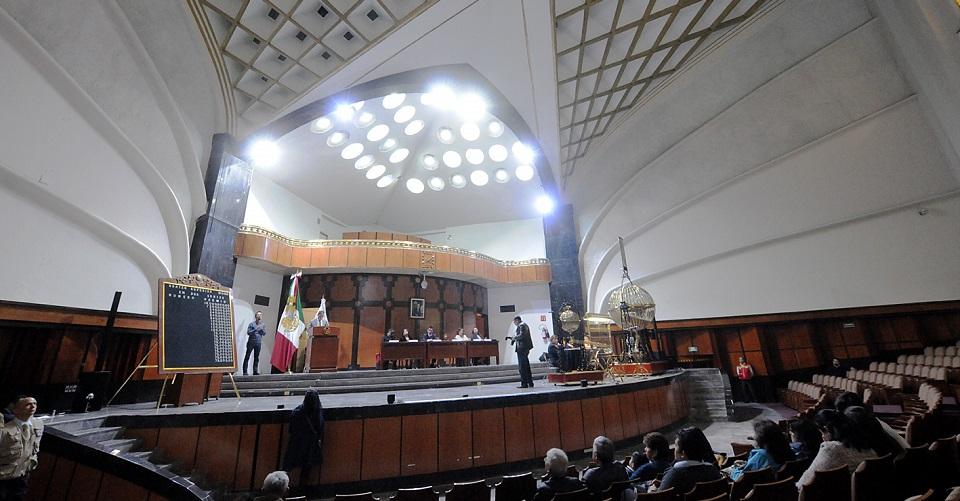 Subdirector de Finanzas de Lotería Nacional tiene a sus dos hermanos en puestos de dirección