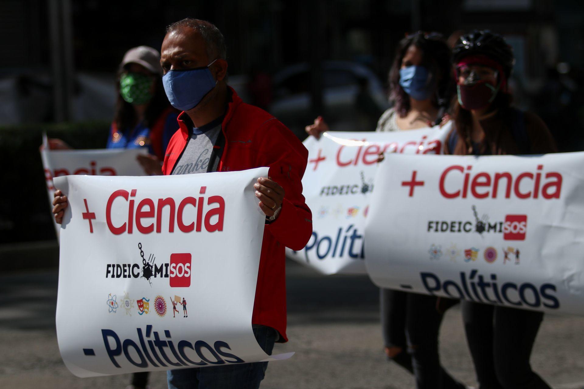 Director interino del CIDE elude explicar la remoción de Alejandro Madrazo