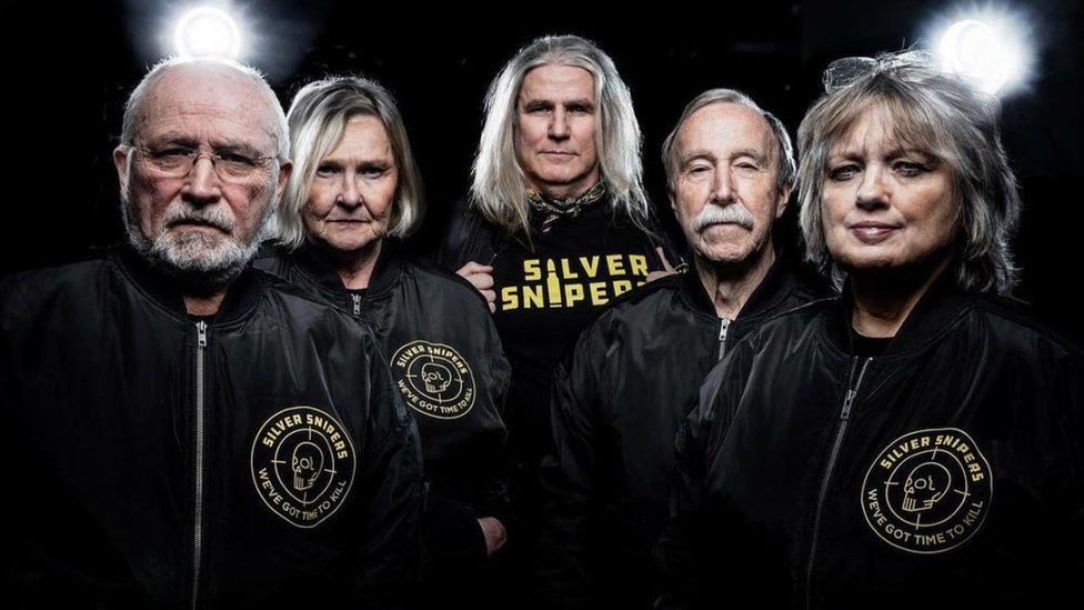 Silver Snipers, el grupo de ancianos que arrasa en los videojuegos