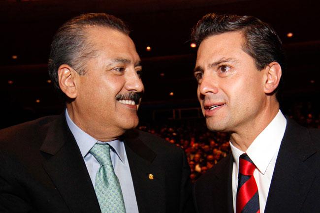 Beltrones va por la interna del PRI para 2012