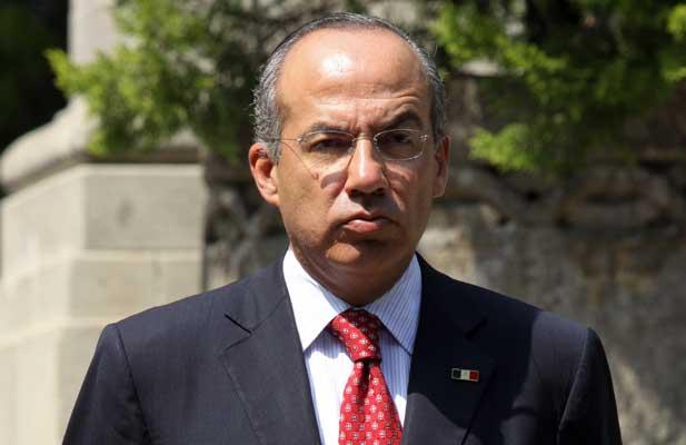 Cuarto año de Calderón, entre la violencia y la recuperación