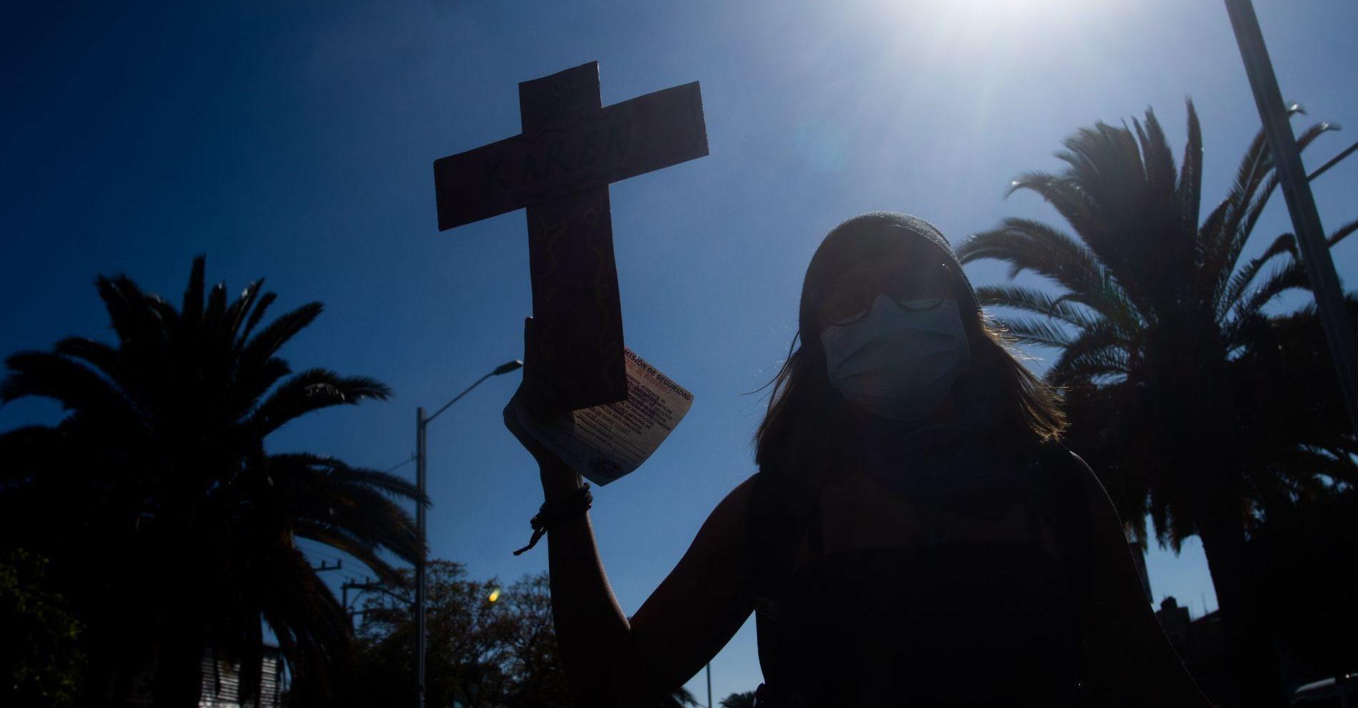 Integrantes de la Marcha #25N no pasarán al Zócalo si portan objetos peligrosos: Sheinbaum