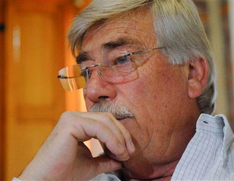Muere gobernador argentino tras “discusión familiar”