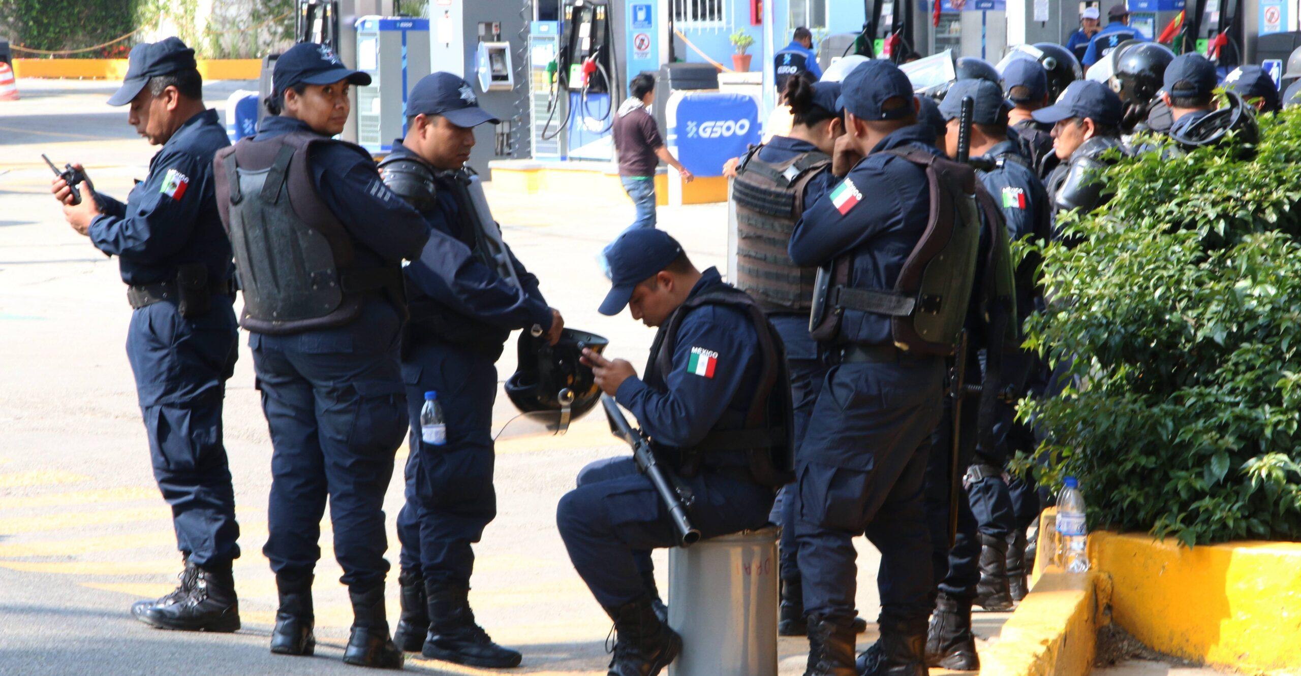 Atacan a balazos a policías estatales de Oaxaca; matan a cinco y hieren a dos