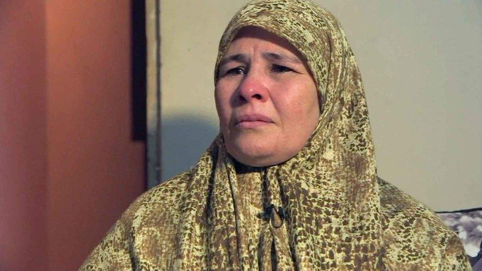 La madre detenida en Egipto por haber denunciado en la BBC la desaparición de su hija