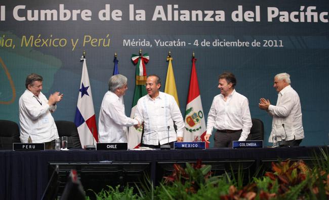 México convoca a “la hora y década de América Latina”
