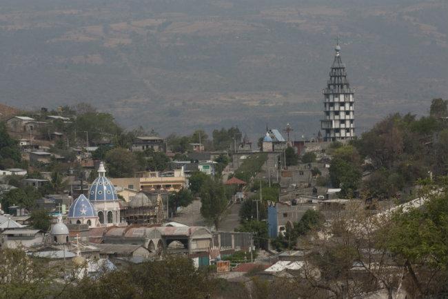La tensión en la Nueva Jerusalén en fotos
