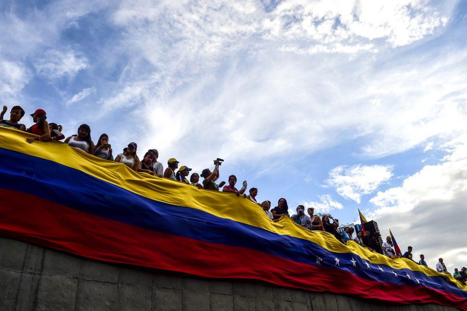 En qué se diferencia la Constituyente impulsada por Maduro de la que convocó Hugo Chávez en 1999