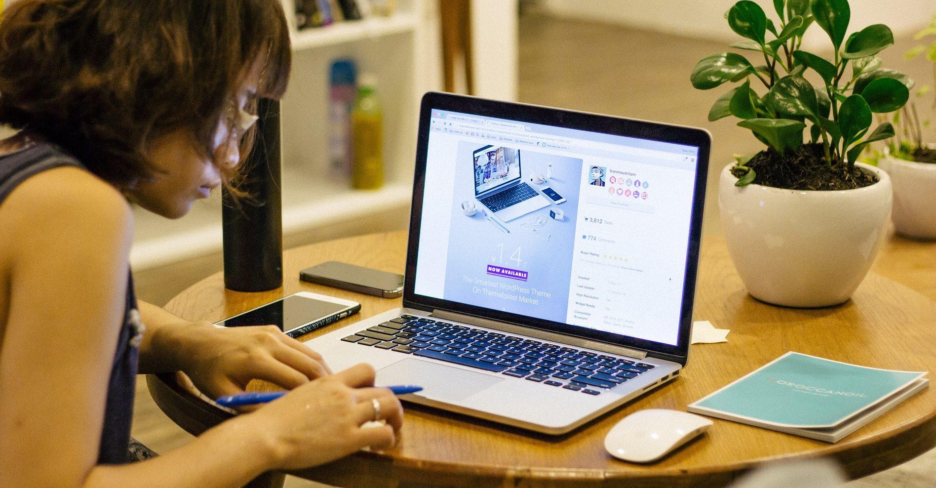 ¿Trabajar un día a la semana desde casa? Diputada propone que sea un derecho laboral